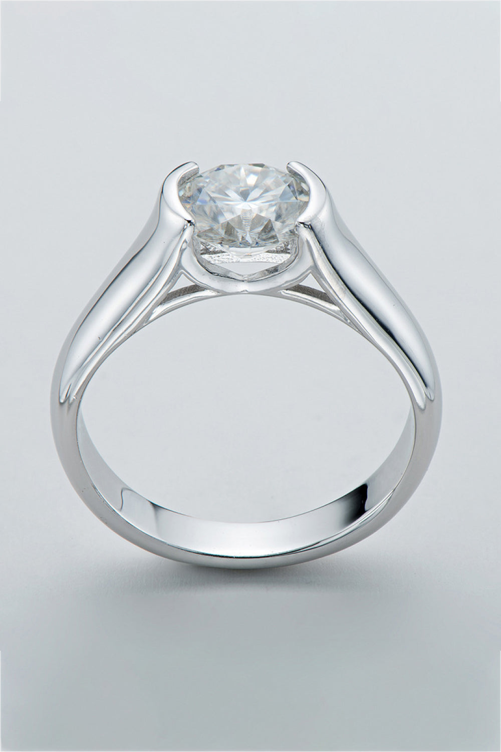 Looking Good 2 Carat Moissanite Platinum-Plated Ring